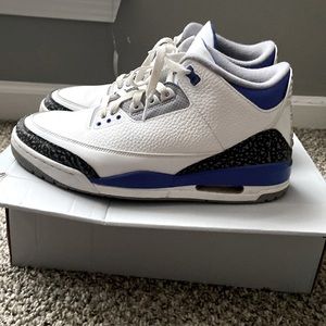 Worn but in good condition and steal on stockX
